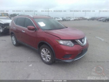 Nissan Rogue Sv 2015 Red 2.5L