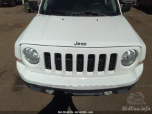 Jeep Patriot Sport 2014 White 2.4L