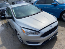 Ford Focus S 2016 Silver 2.0L 4