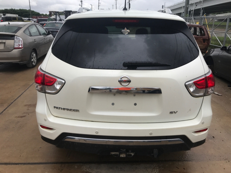 Nissan Pathfinder S 2015 White 3.5L 6