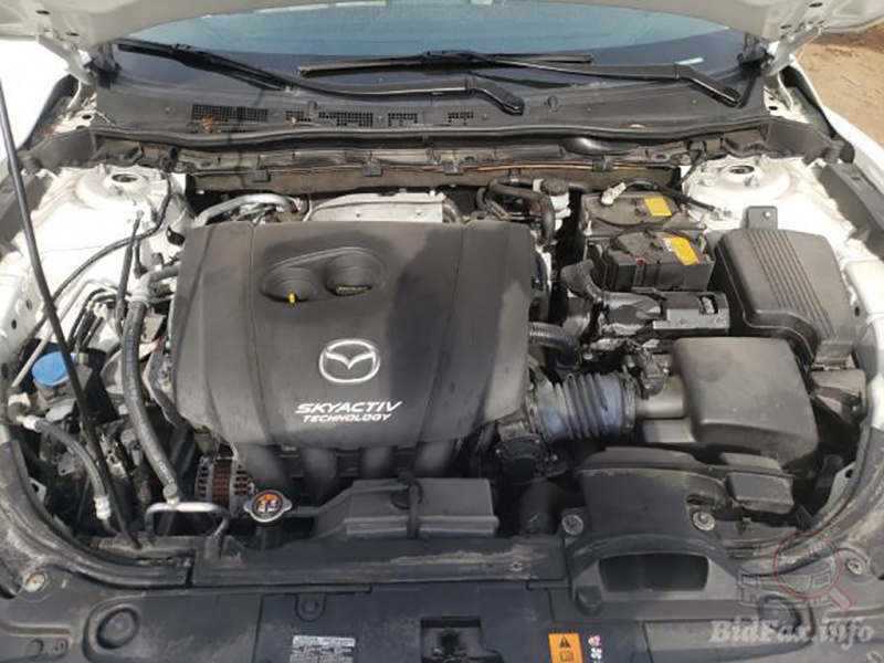 Mazda 6 Touring 2017 White 2.5L 4