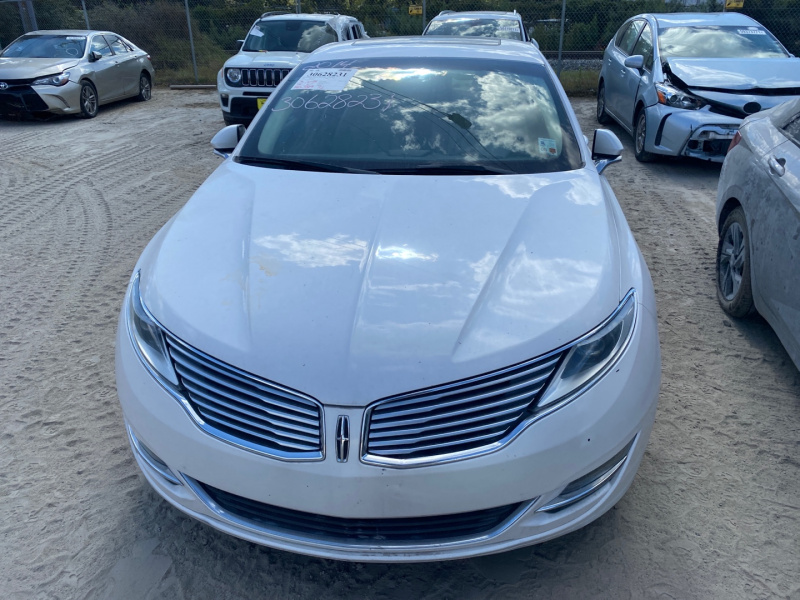 Lincoln Mkz Hybrid 2014 White 2.0L