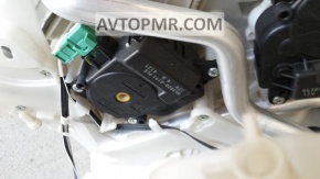 Актуатор моторчик привод печки (кондиционер, прав низ) Lexus GS300 GS350 GS430 GS450h 05-11