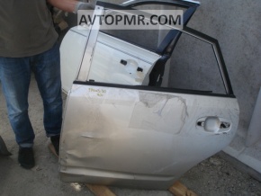 Дверь голая зад лев Toyota Prius 20 04-09 под ремонт