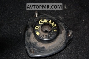 Опора амортизатора перед прав Mitsubishi Galant 04-12